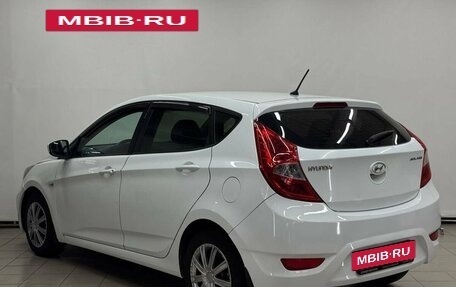 Hyundai Solaris II рестайлинг, 2013 год, 799 000 рублей, 2 фотография