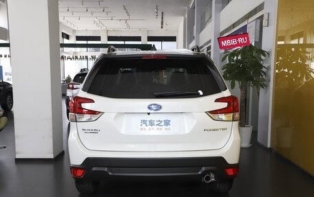 Subaru Forester, 2025 год, 4 700 000 рублей, 6 фотография