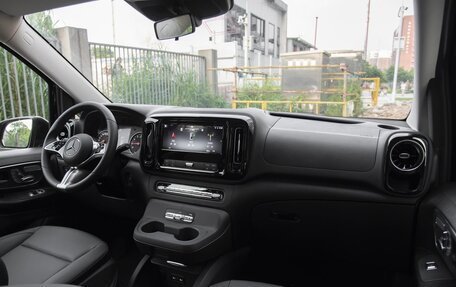 Mercedes-Benz Vito, 2025 год, 5 900 000 рублей, 9 фотография