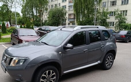 Nissan Terrano III, 2015 год, 1 000 000 рублей, 3 фотография