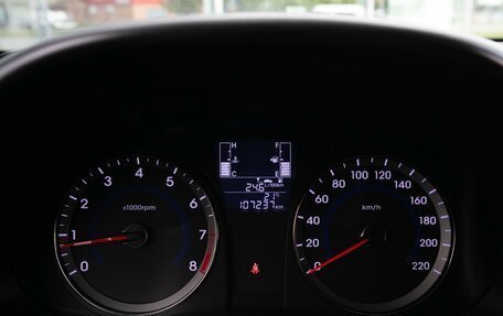 Hyundai Solaris II рестайлинг, 2015 год, 760 000 рублей, 12 фотография