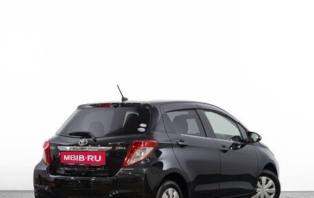 Toyota Vitz, 2011 год, 859 000 рублей, 3 фотография