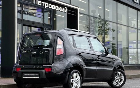 KIA Soul I рестайлинг, 2011 год, 850 000 рублей, 3 фотография