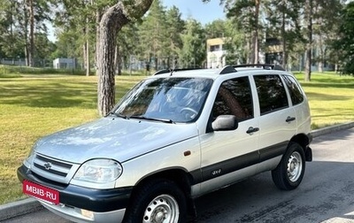 Chevrolet Niva I рестайлинг, 2005 год, 289 000 рублей, 1 фотография