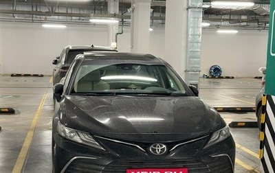Toyota Camry, 2022 год, 6 900 000 рублей, 1 фотография