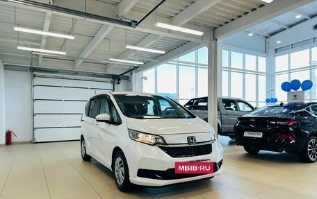 Honda Freed II, 2020 год, 1 599 000 рублей, 8 фотография