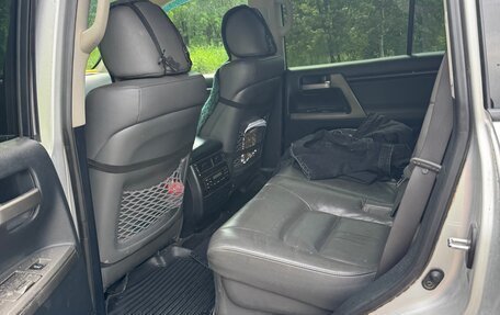 Toyota Land Cruiser 200, 2008 год, 2 600 000 рублей, 6 фотография