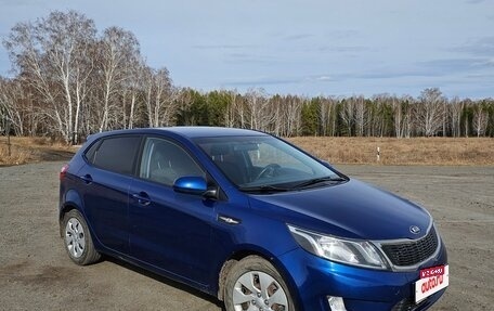 KIA Rio III рестайлинг, 2013 год, 950 000 рублей, 3 фотография