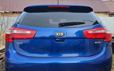 KIA Rio III рестайлинг, 2013 год, 950 000 рублей, 2 фотография