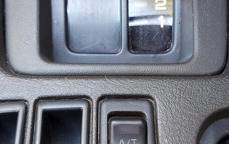 Nissan Avenir II, 1999 год, 475 000 рублей, 21 фотография