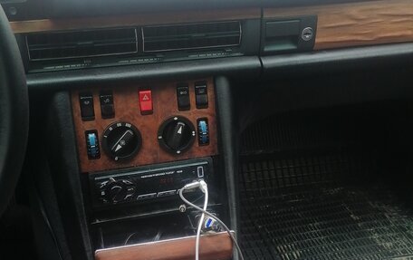Mercedes-Benz S-Класс, 1985 год, 550 000 рублей, 7 фотография