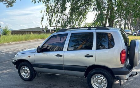 Chevrolet Niva I рестайлинг, 2005 год, 289 000 рублей, 8 фотография