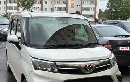 Toyota Roomy I, 2020 год, 1 400 000 рублей, 2 фотография