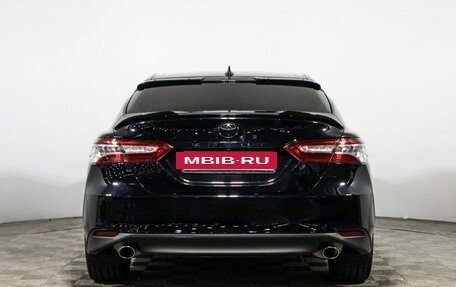 Toyota Camry, 2018 год, 2 439 898 рублей, 6 фотография