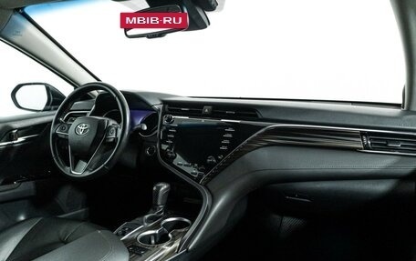 Toyota Camry, 2018 год, 2 439 898 рублей, 9 фотография