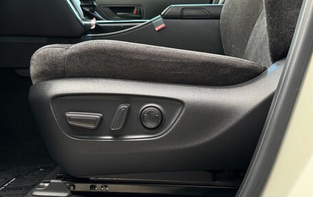 Toyota Land Cruiser, 2022 год, 9 290 000 рублей, 16 фотография