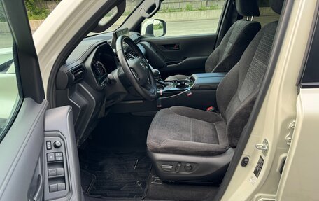 Toyota Land Cruiser, 2022 год, 9 290 000 рублей, 14 фотография