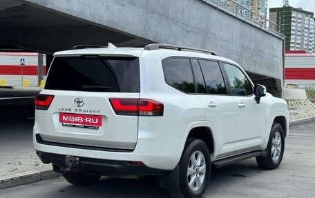 Toyota Land Cruiser, 2022 год, 9 290 000 рублей, 8 фотография