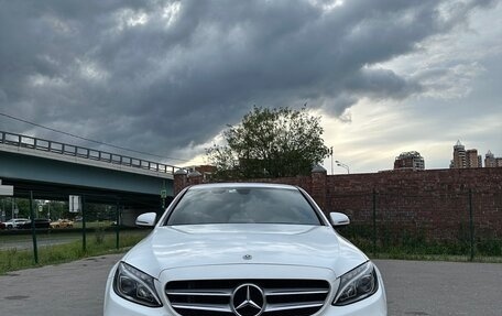 Mercedes-Benz C-Класс, 2016 год, 2 250 000 рублей, 3 фотография