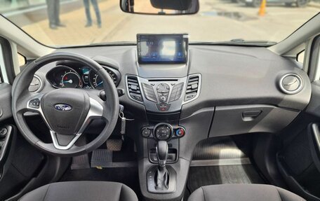 Ford Fiesta, 2016 год, 880 000 рублей, 9 фотография