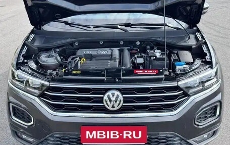 Volkswagen T-Roc I, 2022 год, 1 377 123 рублей, 8 фотография