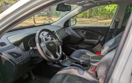 Hyundai ix35 I рестайлинг, 2011 год, 950 000 рублей, 5 фотография