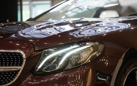 Mercedes-Benz E-Класс, 2019 год, 3 990 000 рублей, 7 фотография