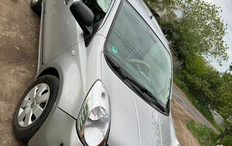 Nissan Note II рестайлинг, 2006 год, 520 000 рублей, 3 фотография