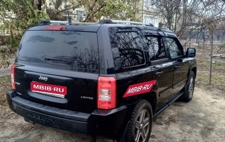 Jeep Liberty (Patriot), 2007 год, 850 000 рублей, 5 фотография