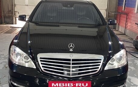 Mercedes-Benz S-Класс, 2010 год, 2 100 000 рублей, 2 фотография