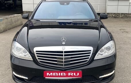 Mercedes-Benz S-Класс, 2010 год, 2 100 000 рублей, 20 фотография