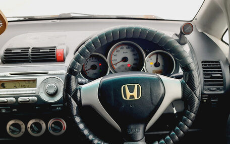 Honda Fit III, 2004 год, 360 000 рублей, 20 фотография
