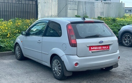 Ford Fiesta, 2003 год, 199 000 рублей, 4 фотография
