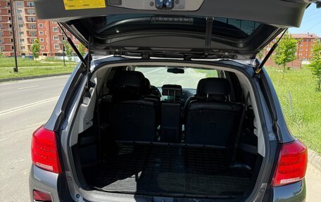 Toyota Highlander III, 2012 год, 1 820 000 рублей, 9 фотография