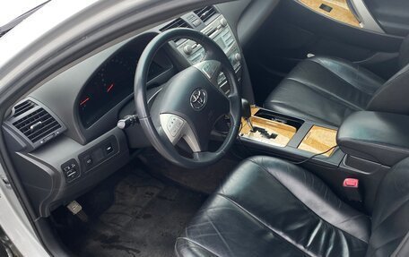 Toyota Camry, 2006 год, 1 350 000 рублей, 8 фотография