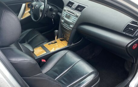 Toyota Camry, 2006 год, 1 350 000 рублей, 9 фотография