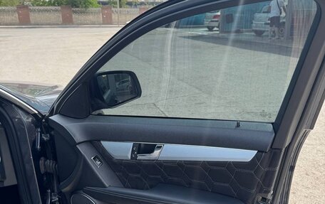Mercedes-Benz C-Класс, 2008 год, 1 200 000 рублей, 13 фотография