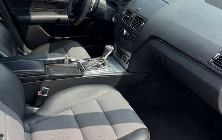 Mercedes-Benz C-Класс, 2008 год, 1 200 000 рублей, 20 фотография