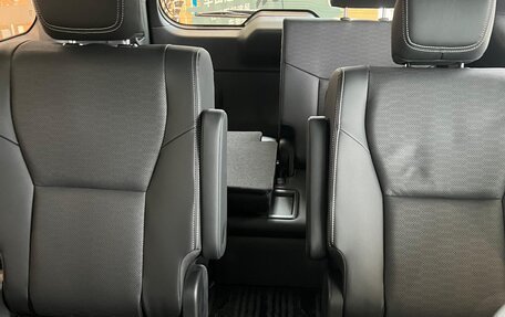 Toyota Land Cruiser Prado, 2024 год, 7 440 500 рублей, 11 фотография