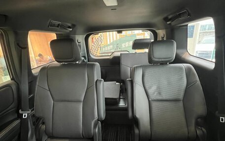Toyota Land Cruiser Prado, 2024 год, 7 440 500 рублей, 12 фотография