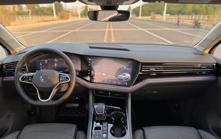 Volkswagen Touareg III, 2021 год, 4 200 002 рублей, 9 фотография