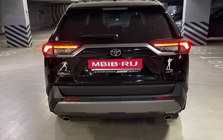 Toyota RAV4, 2020 год, 3 250 000 рублей, 12 фотография
