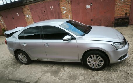 Volkswagen Jetta VI, 2011 год, 450 000 рублей, 4 фотография