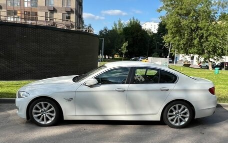 BMW 5 серия, 2012 год, 2 000 000 рублей, 2 фотография