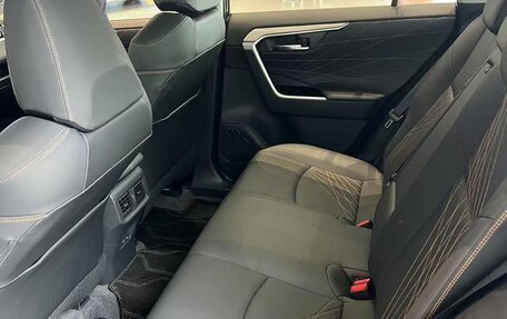 Toyota RAV4, 2024 год, 2 228 700 рублей, 9 фотография