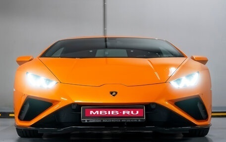 Lamborghini Huracán, 2020 год, 26 000 000 рублей, 3 фотография