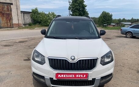 Skoda Yeti I рестайлинг, 2013 год, 1 000 000 рублей, 1 фотография