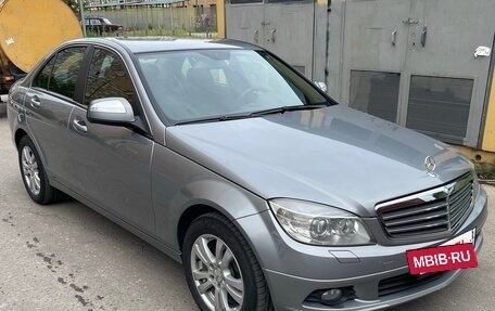Mercedes-Benz C-Класс, 2008 год, 900 000 рублей, 2 фотография