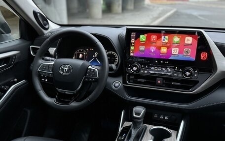 Toyota Highlander, 2025 год, 5 390 000 рублей, 11 фотография