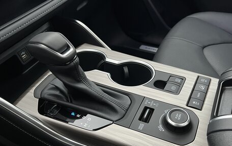 Toyota Highlander, 2025 год, 5 390 000 рублей, 27 фотография